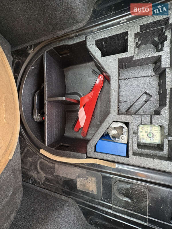 Универсал Skoda Octavia 2009 в Житомире