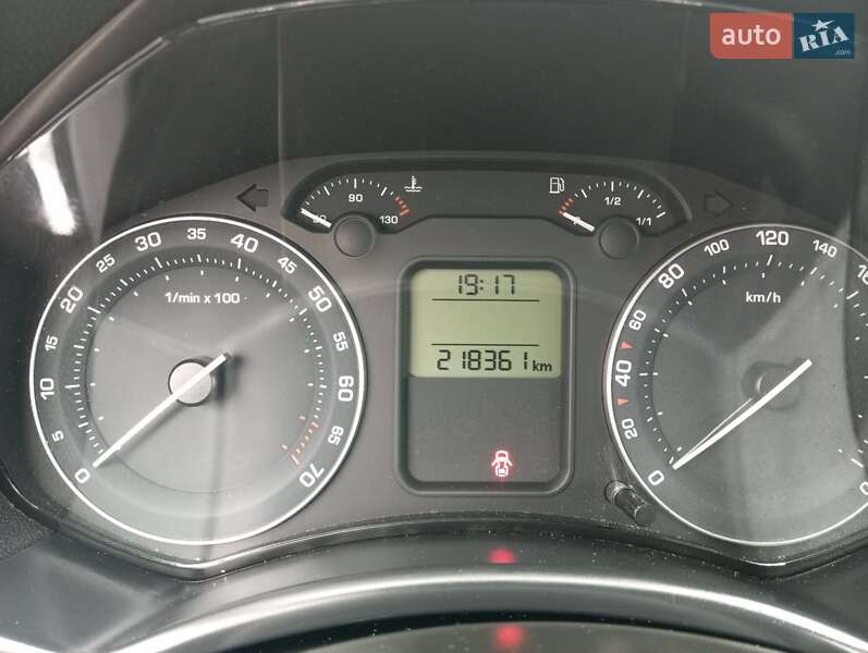 Универсал Skoda Octavia 2009 в Чернигове