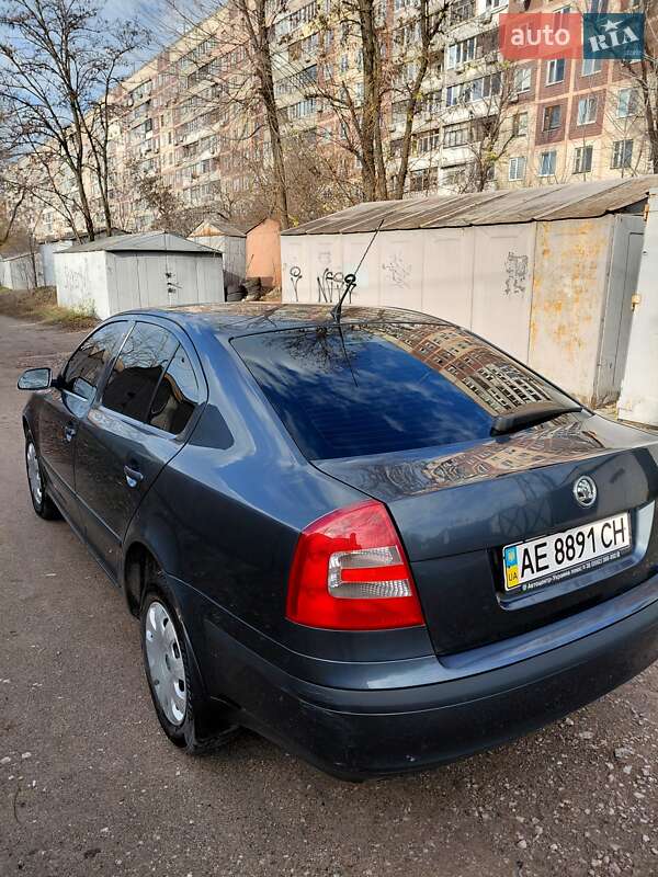 Лифтбек Skoda Octavia 2008 в Днепре