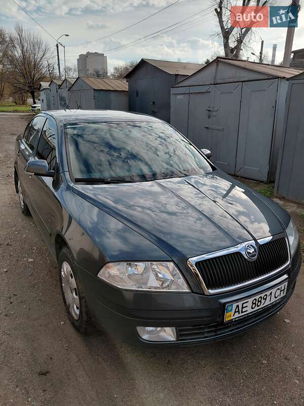 Лифтбек Skoda Octavia 2008 в Днепре