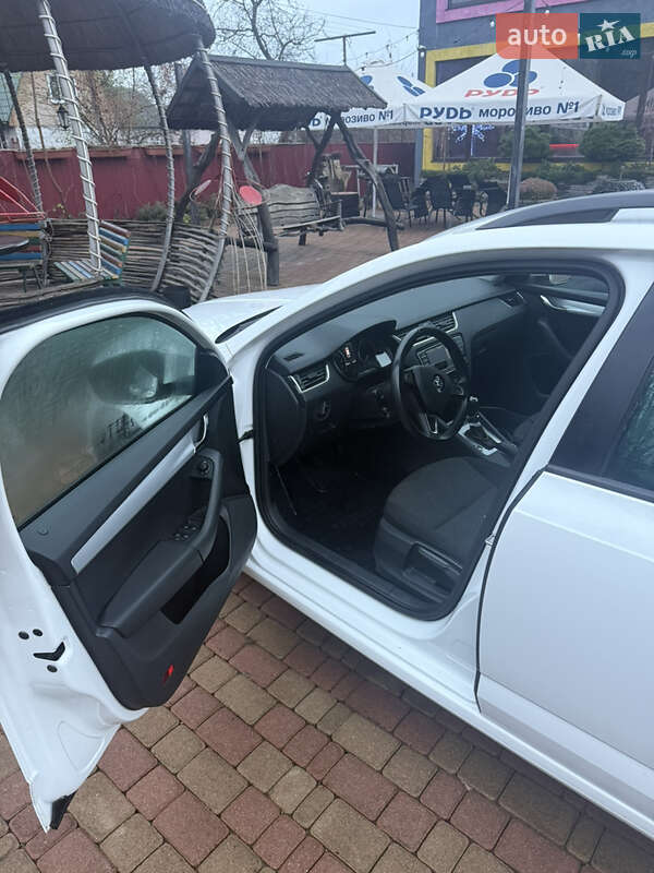 Универсал Skoda Octavia 2015 в Коростене