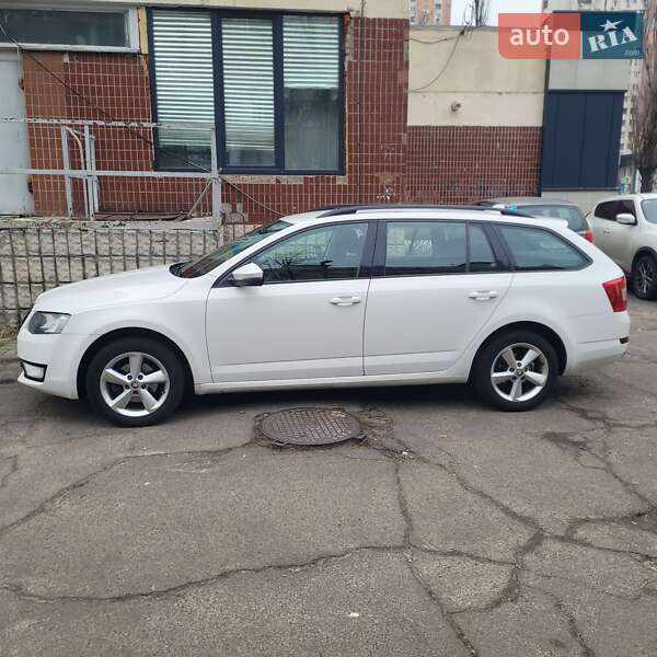 Універсал Skoda Octavia 2016 в Києві фото 10 Універсал Skoda Octavia 2016 в Києві