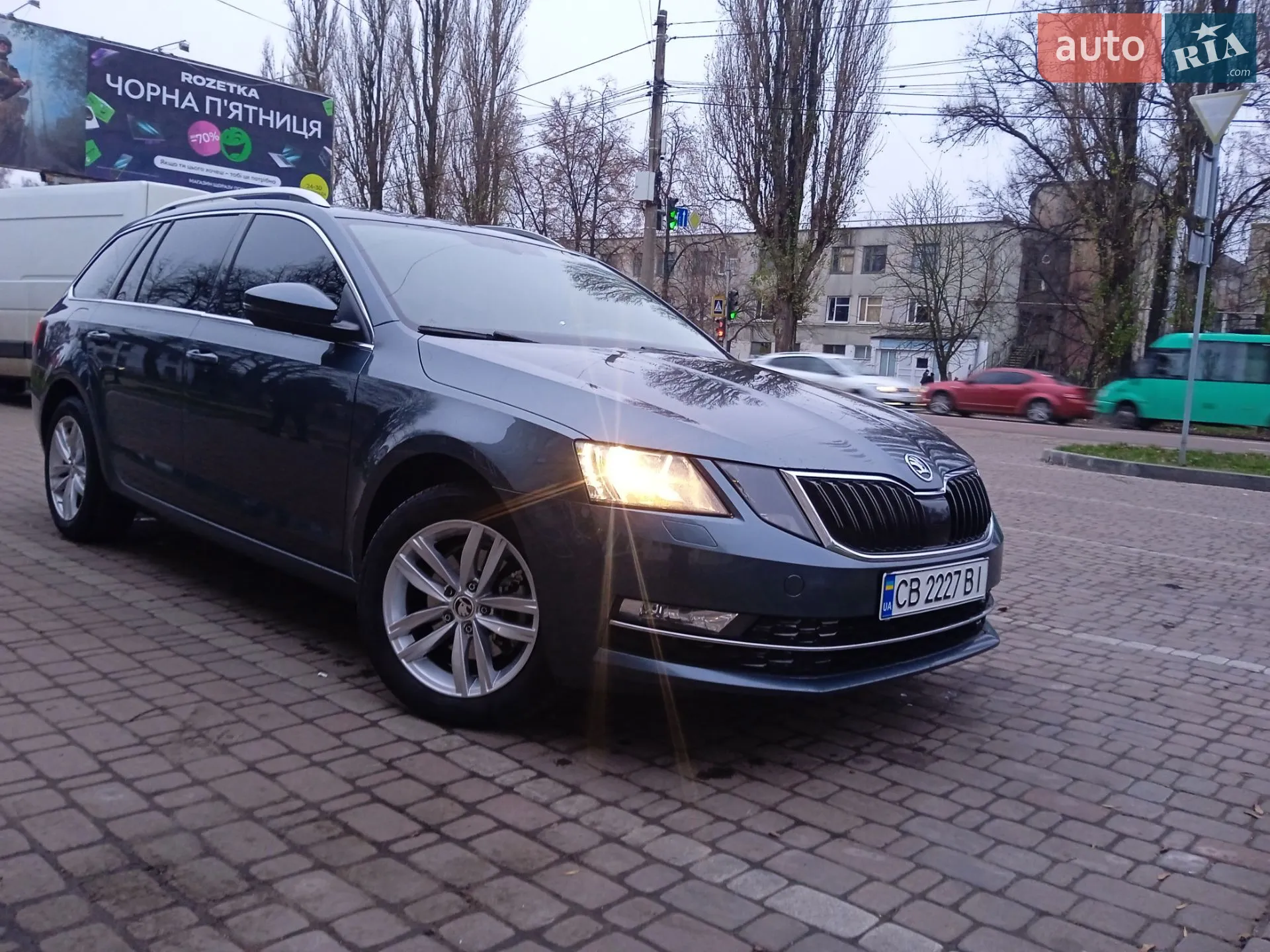 2017 Skoda Octavia - мініатюра 21