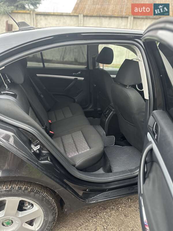 Лифтбек Skoda Octavia 2009 в Хмельницком фото 3 Лифтбек Skoda Octavia 2009 в Хмельницком