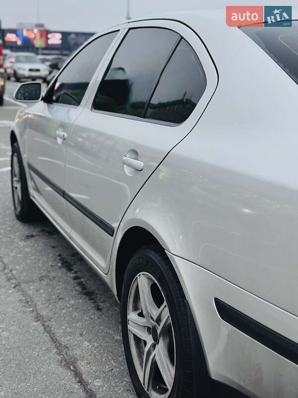 Ліфтбек Skoda Octavia 2007 в Києві