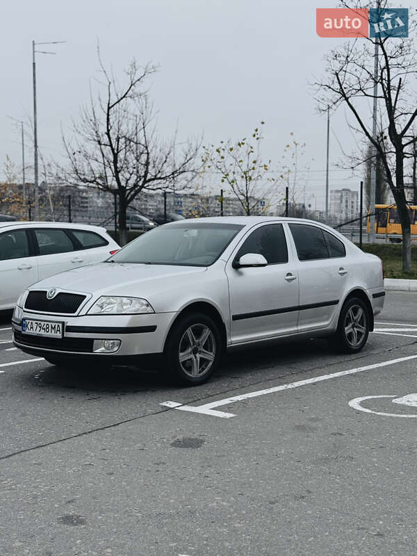 Ліфтбек Skoda Octavia 2007 в Києві