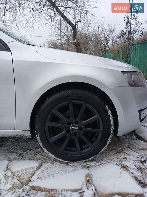 Універсал Skoda Octavia 2015 в Чугуєві фото 6 Універсал Skoda Octavia 2015 в Чугуєві