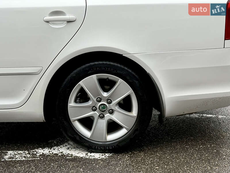 Універсал Skoda Octavia 2010 в Вінниці