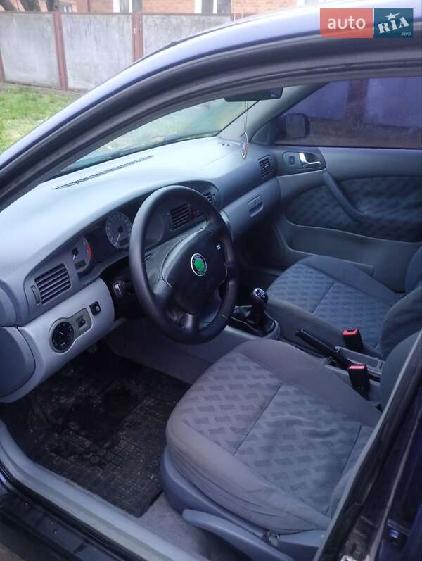 Лифтбек Skoda Octavia 1998 в Житомире