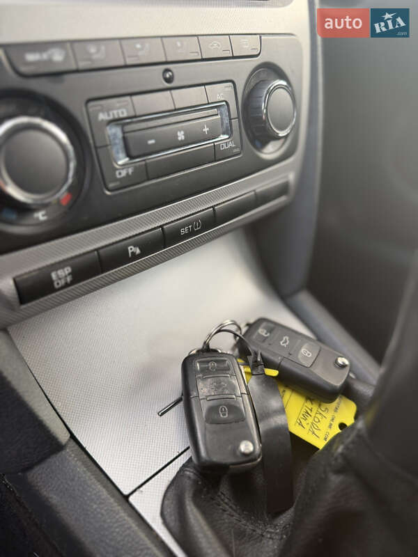 Универсал Skoda Octavia 2009 в Ужгороде фото 17 Универсал Skoda Octavia 2009 в Ужгороде