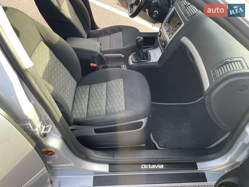 Універсал Skoda Octavia 2011 в Полтаві фото 15 Універсал Skoda Octavia 2011 в Полтаві
