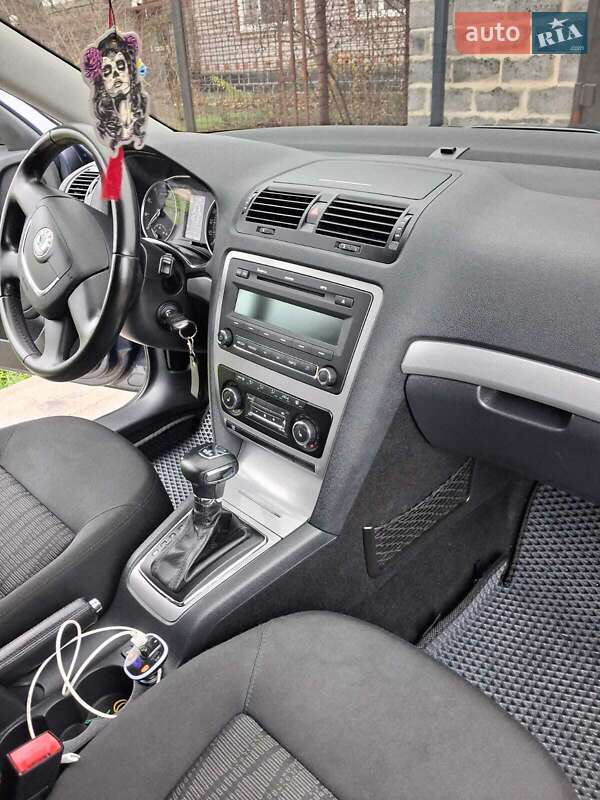 Лифтбек Skoda Octavia 2009 в Кривом Роге