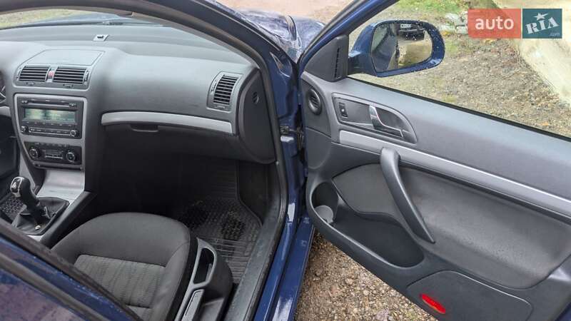 Универсал Skoda Octavia 2012 в Вижнице