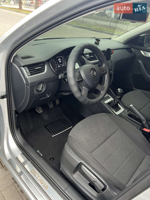 Универсал Skoda Octavia 2014 в Днепре фото 31 Универсал Skoda Octavia 2014 в Днепре