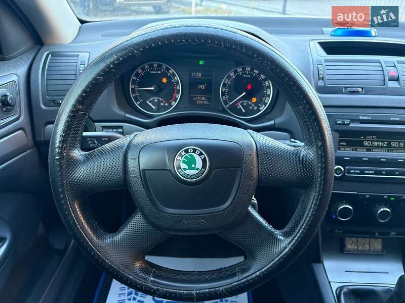 Ліфтбек Skoda Octavia 2010 в Вінниці