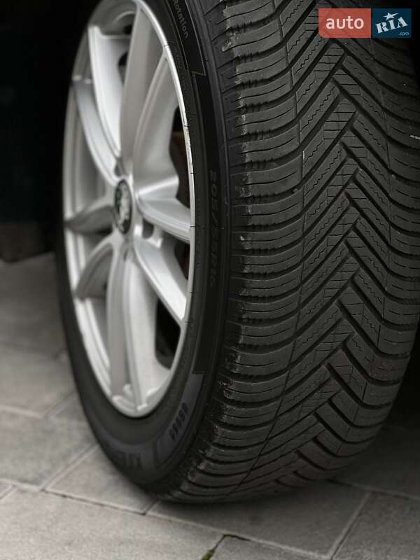 Универсал Skoda Octavia 2012 в Киеве