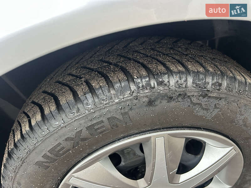 Універсал Skoda Octavia 2008 в Нововолинську