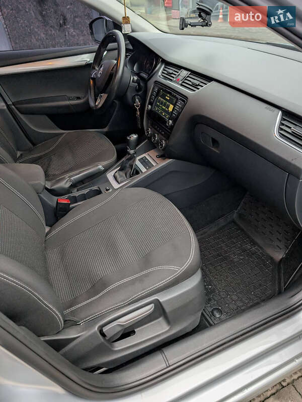 Лифтбек Skoda Octavia 2015 в Мукачево