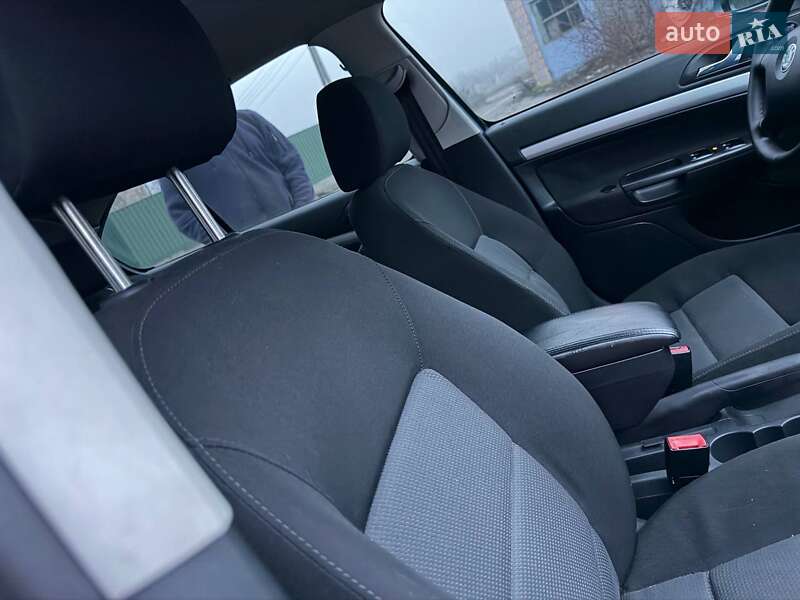 Лифтбек Skoda Octavia 2008 в Ахтырке