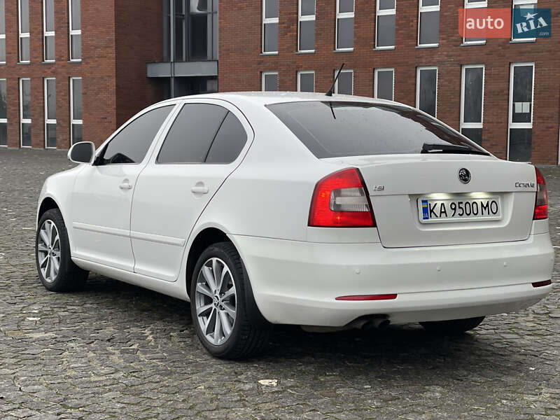 Лифтбек Skoda Octavia 2012 в Днепре