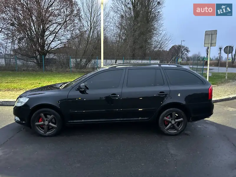 Skoda Octavia 2011 VIN TMBKK61Z8B2152442 фото оголошення 4 з 78