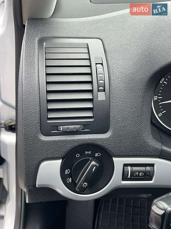 Универсал Skoda Octavia 2010 в Виннице