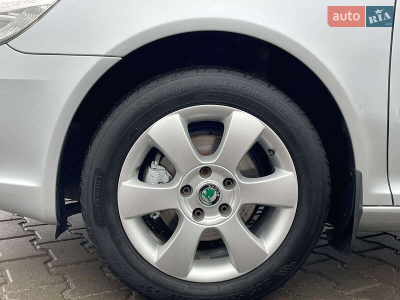 Универсал Skoda Octavia 2010 в Виннице