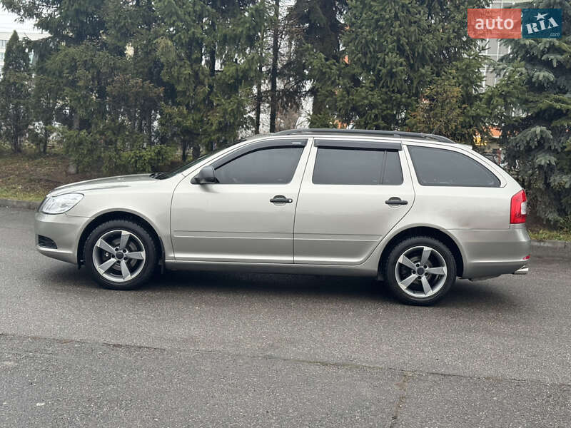 Універсал Skoda Octavia 2009 в Тернополі