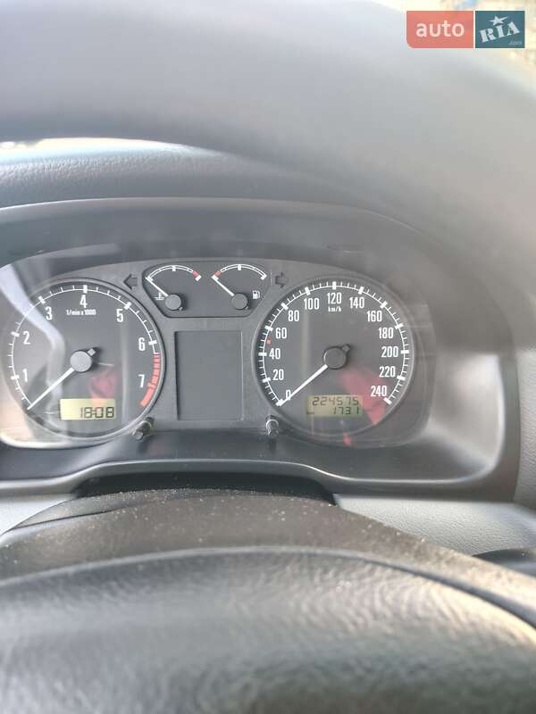 Универсал Skoda Octavia 2000 в Каменец-Подольском фото 11 Универсал Skoda Octavia 2000 в Каменец-Подольском