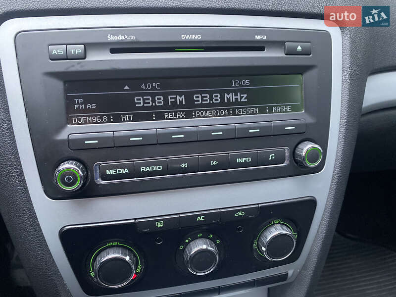 Універсал Skoda Octavia 2010 в Києві фото 35 Універсал Skoda Octavia 2010 в Києві