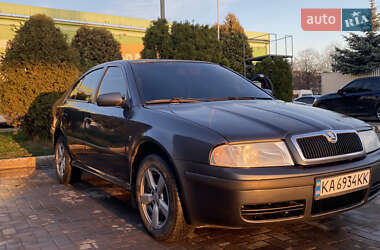 Лифтбек Skoda Octavia 2008 в Ивано-Франковске