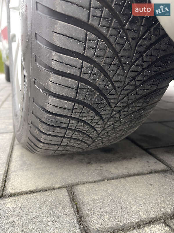 Універсал Skoda Octavia 2009 в Луцьку фото 15 Універсал Skoda Octavia 2009 в Луцьку