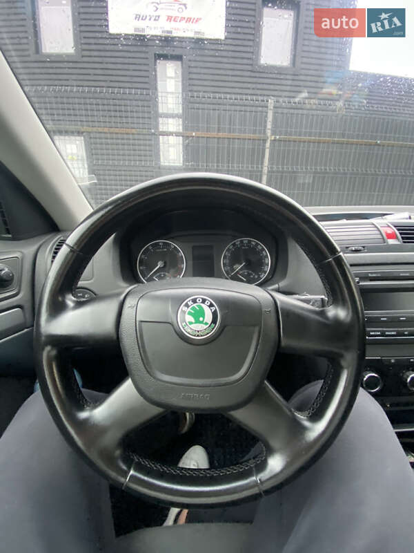 Універсал Skoda Octavia 2011 в Тернополі
