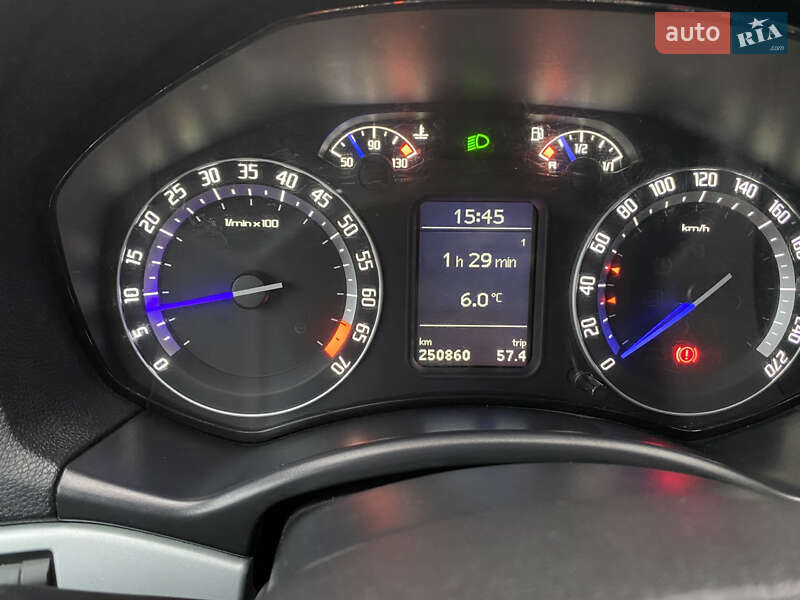 Лифтбек Skoda Octavia 2008 в Смеле