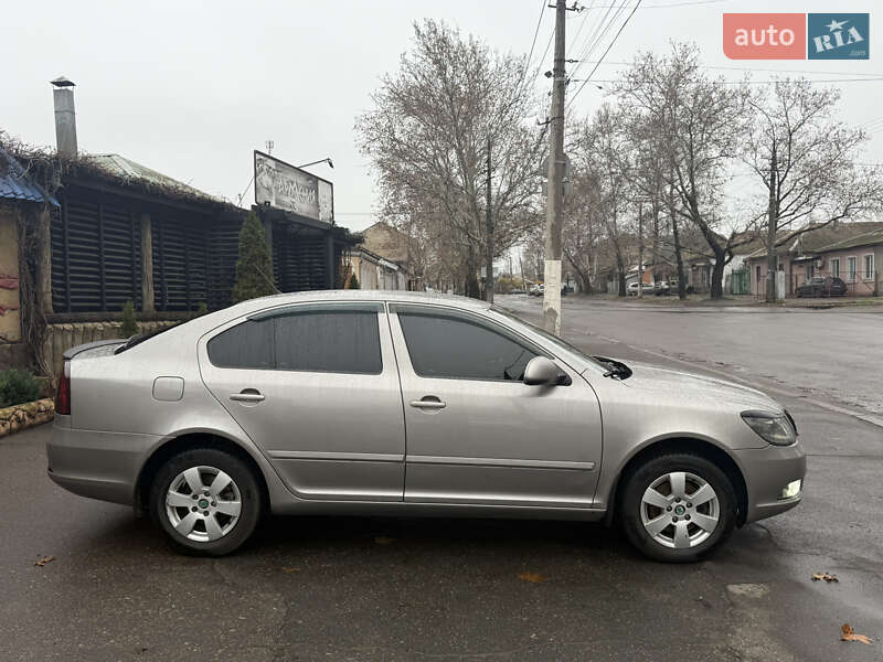 Лифтбек Skoda Octavia 2012 в Николаеве