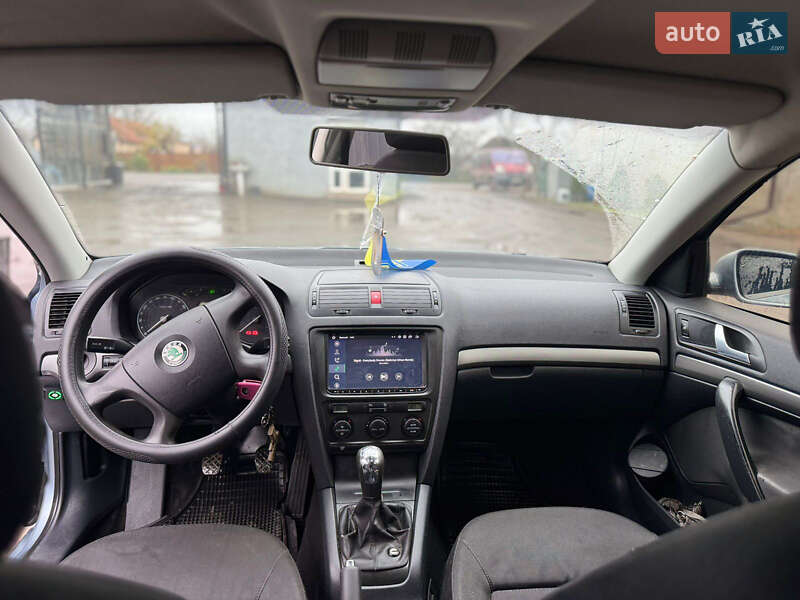 Лифтбек Skoda Octavia 2006 в Баштанке