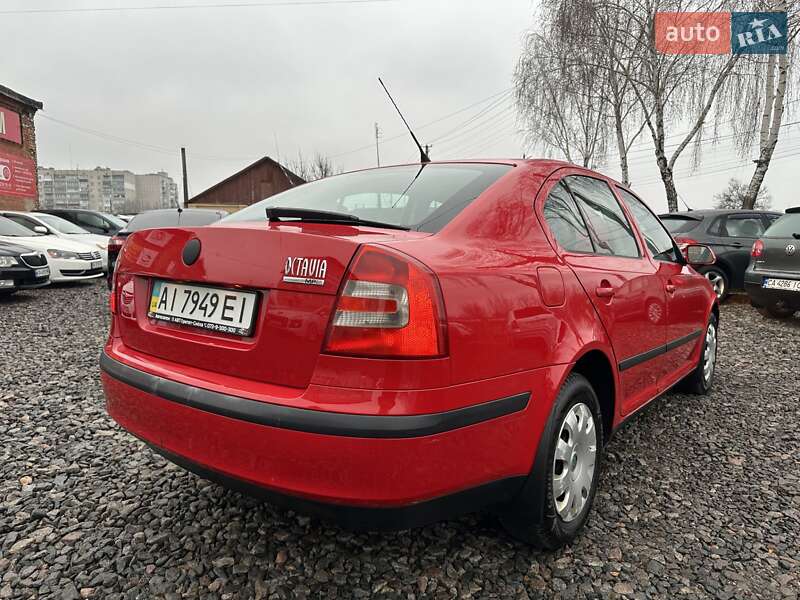 Лифтбек Skoda Octavia 2008 в Смеле