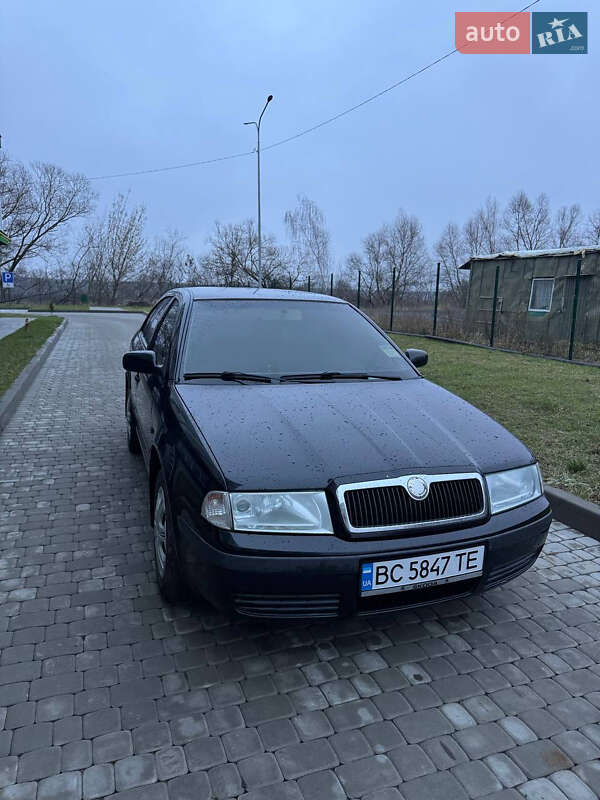 Лифтбек Skoda Octavia 2008 в Шептицькому