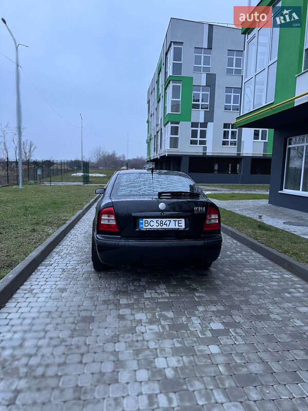 Лифтбек Skoda Octavia 2008 в Шептицькому