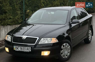 Лифтбек Skoda Octavia 2008 в Ровно
