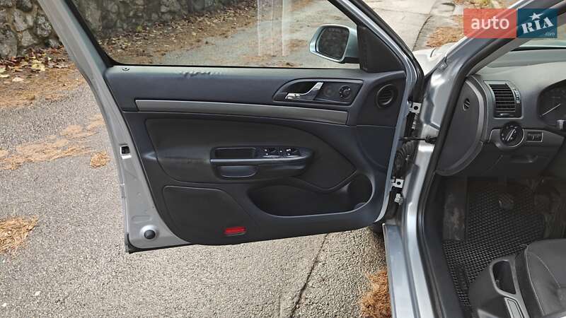 Лифтбек Skoda Octavia 2008 в Днепре