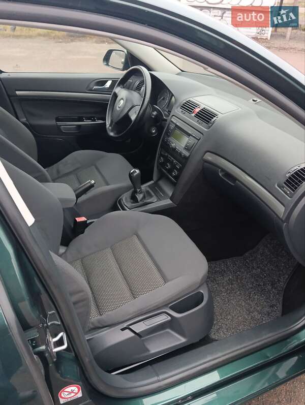 Лифтбек Skoda Octavia 2006 в Полтаве