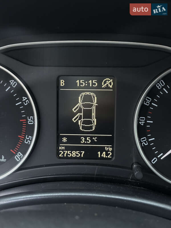 Универсал Skoda Octavia 2012 в Кролевце