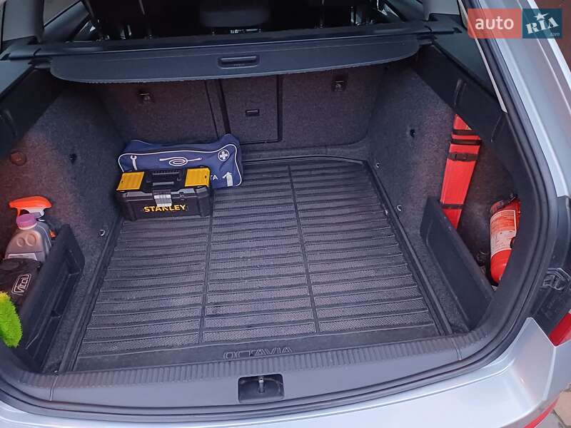 Универсал Skoda Octavia 2015 в Тростянце