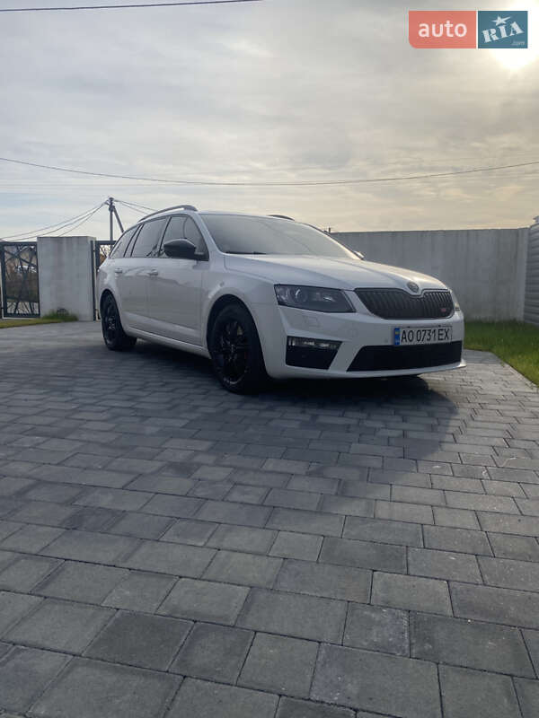 Универсал Skoda Octavia 2015 в Ужгороде