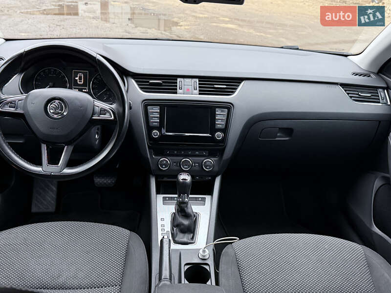 Универсал Skoda Octavia 2016 в Киеве