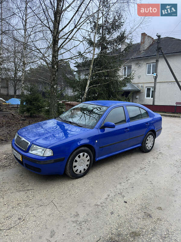 Лифтбек Skoda Octavia 2004 в Збараже
