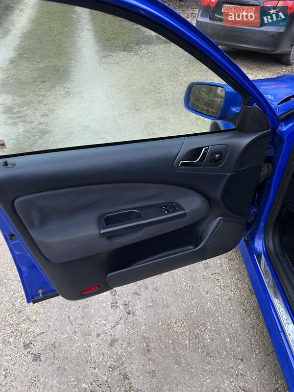 Лифтбек Skoda Octavia 2004 в Збараже