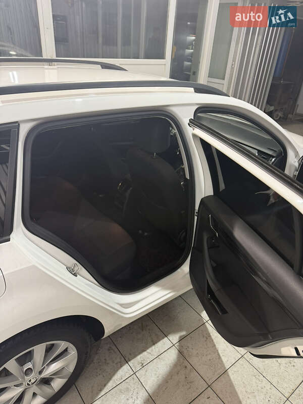 Универсал Skoda Octavia 2019 в Жмеринке