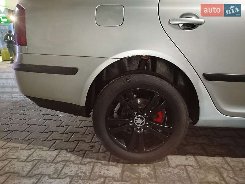 Универсал Skoda Octavia 2005 в Ивано-Франковске